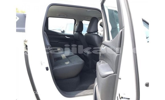 Buy Import Mercedes-Benz 250 White Car in Import - Dubai in Dushanbe Buy Import Mercedes-Benz 250 White Car in Import - Dubai in Dushanbe