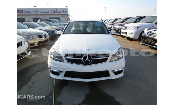 Buy Import Mercedes-Benz 200 White Car in Import - Dubai in Dushanbe Buy Import Mercedes-Benz 200 White Car in Import - Dubai in Dushanbe