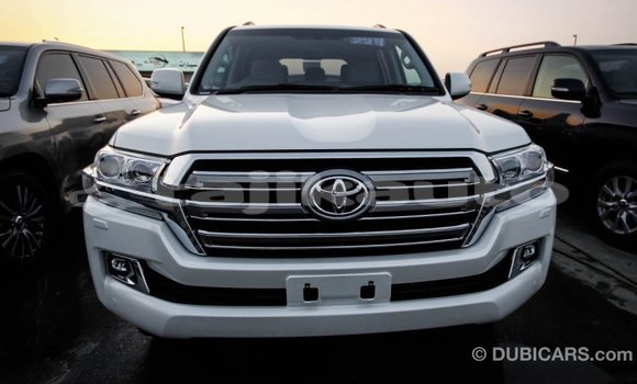 Buy Import Toyota Land Cruiser White Car in Import - Dubai in Dushanbe Buy Import Toyota Land Cruiser White Car in Import - Dubai in Dushanbe