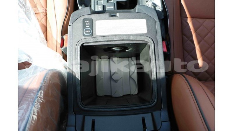 Big with watermark ded7c75e b0c3 4aab a815 85e366057531