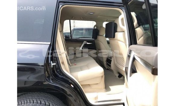 Buy Import Toyota Land Cruiser Black Car in Import - Dubai in Dushanbe Buy Import Toyota Land Cruiser Black Car in Import - Dubai in Dushanbe