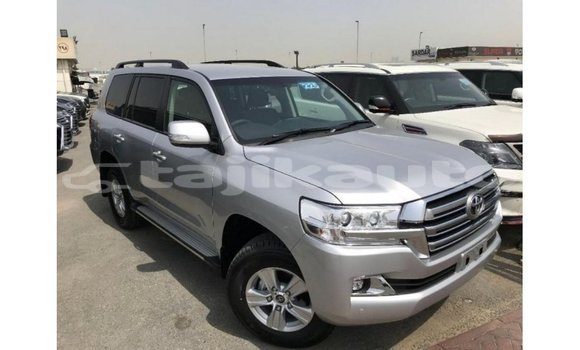Buy Import Toyota Land Cruiser Other Car in Import - Dubai in Dushanbe Buy Import Toyota Land Cruiser Other Car in Import - Dubai in Dushanbe