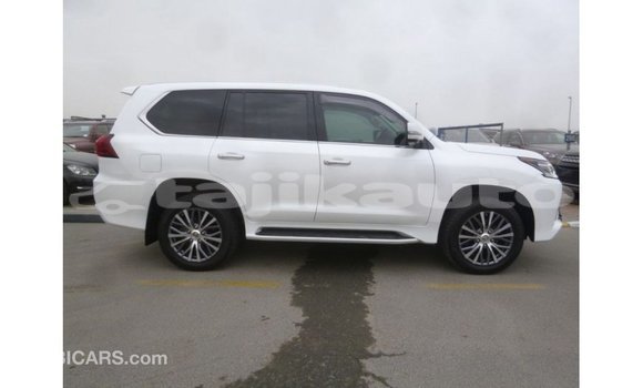 Buy Import Lexus LX White Car in Import - Dubai in Dushanbe Buy Import Lexus LX White Car in Import - Dubai in Dushanbe