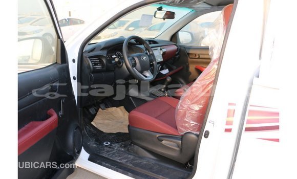 Buy Import Toyota Hilux White Car in Import - Dubai in Dushanbe Buy Import Toyota Hilux White Car in Import - Dubai in Dushanbe