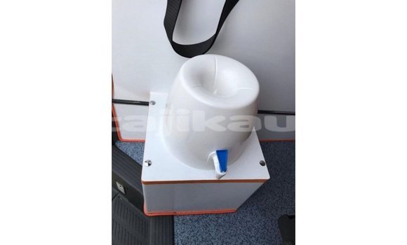 Buy Import Toyota Hiace White Car in Import - Dubai in Dushanbe Buy Import Toyota Hiace White Car in Import - Dubai in Dushanbe