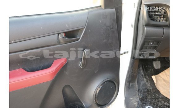 Buy Import Toyota Hilux White Car in Import - Dubai in Dushanbe Buy Import Toyota Hilux White Car in Import - Dubai in Dushanbe