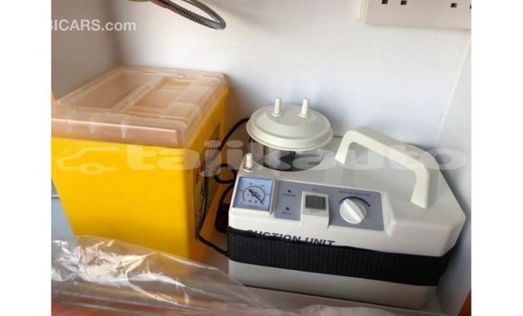 Buy Import Toyota Hiace White Car in Import - Dubai in Dushanbe Buy Import Toyota Hiace White Car in Import - Dubai in Dushanbe