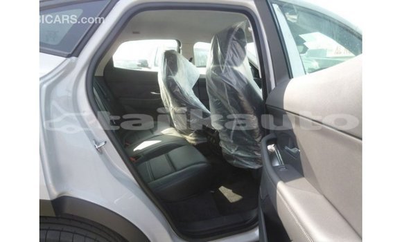 Buy Import Jaguar E-Pace White Car in Import - Dubai in Dushanbe Buy Import Jaguar E-Pace White Car in Import - Dubai in Dushanbe