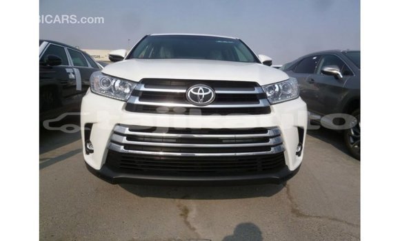 Buy Import Toyota Kluger White Car in Import - Dubai in Dushanbe Buy Import Toyota Kluger White Car in Import - Dubai in Dushanbe