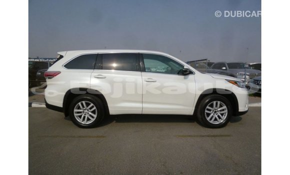 Buy Import Toyota Kluger White Car in Import - Dubai in Dushanbe Buy Import Toyota Kluger White Car in Import - Dubai in Dushanbe