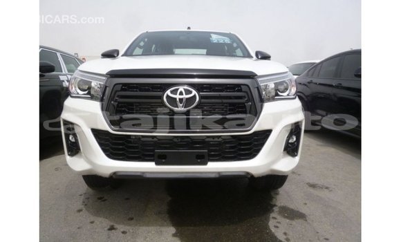Buy Import Toyota Hilux White Car in Import - Dubai in Dushanbe Buy Import Toyota Hilux White Car in Import - Dubai in Dushanbe