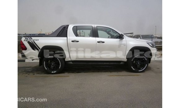 Buy Import Toyota Hilux White Car in Import - Dubai in Dushanbe Buy Import Toyota Hilux White Car in Import - Dubai in Dushanbe