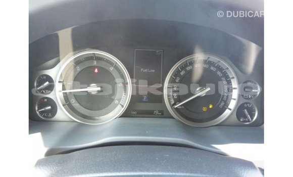 Buy Import Toyota Land Cruiser White Car in Import - Dubai in Dushanbe Buy Import Toyota Land Cruiser White Car in Import - Dubai in Dushanbe