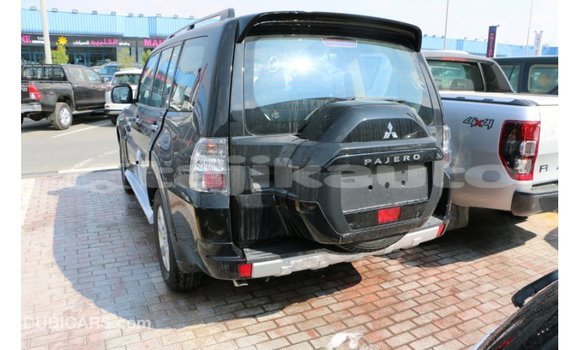 Buy Import Mitsubishi Pajero Black Car in Import - Dubai in Dushanbe Buy Import Mitsubishi Pajero Black Car in Import - Dubai in Dushanbe