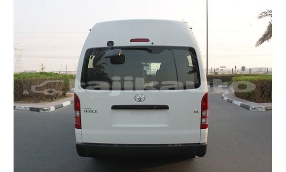 Buy Import Toyota Hiace White Car in Import - Dubai in Dushanbe Buy Import Toyota Hiace White Car in Import - Dubai in Dushanbe