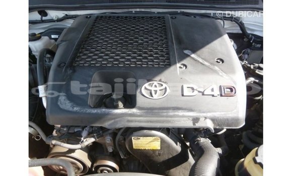 Buy Import Toyota Hilux White Car in Import - Dubai in Dushanbe Buy Import Toyota Hilux White Car in Import - Dubai in Dushanbe