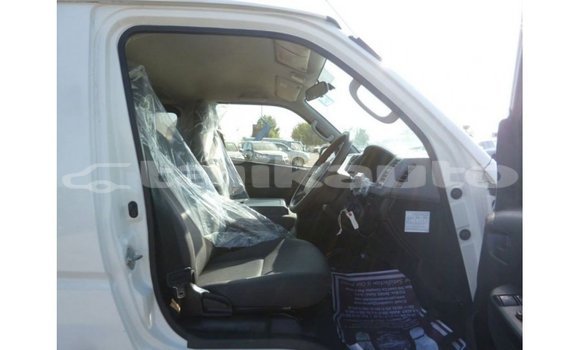 Buy Import Toyota Hiace White Car in Import - Dubai in Dushanbe Buy Import Toyota Hiace White Car in Import - Dubai in Dushanbe