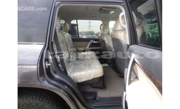 Buy Import Toyota Land Cruiser Other Car in Import - Dubai in Dushanbe Buy Import Toyota Land Cruiser Other Car in Import - Dubai in Dushanbe
