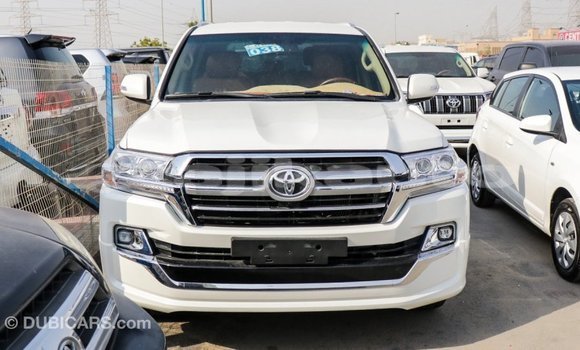 Buy Import Toyota Land Cruiser White Car in Import - Dubai in Dushanbe Buy Import Toyota Land Cruiser White Car in Import - Dubai in Dushanbe