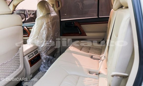 Buy Import Toyota Land Cruiser White Car in Import - Dubai in Dushanbe Buy Import Toyota Land Cruiser White Car in Import - Dubai in Dushanbe