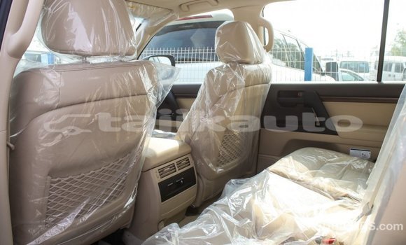 Buy Import Toyota Land Cruiser Other Car in Import - Dubai in Dushanbe Buy Import Toyota Land Cruiser Other Car in Import - Dubai in Dushanbe