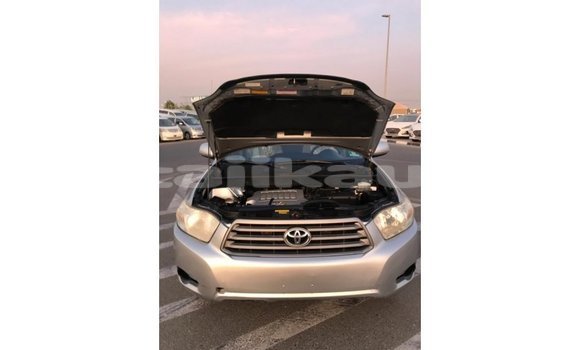 Buy Import Toyota Highlander Other Car in Import - Dubai in Dushanbe Buy Import Toyota Highlander Other Car in Import - Dubai in Dushanbe