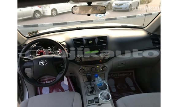 Buy Import Toyota Highlander Other Car in Import - Dubai in Dushanbe Buy Import Toyota Highlander Other Car in Import - Dubai in Dushanbe