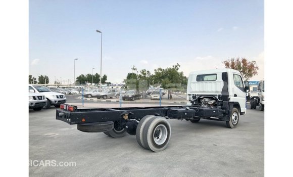 Buy Import Mitsubishi Carisma White Car in Import - Dubai in Dushanbe Buy Import Mitsubishi Carisma White Car in Import - Dubai in Dushanbe