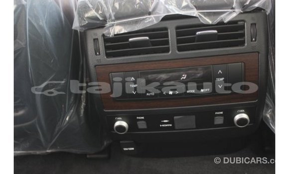 Buy Import Toyota Land Cruiser White Car in Import - Dubai in Dushanbe Buy Import Toyota Land Cruiser White Car in Import - Dubai in Dushanbe