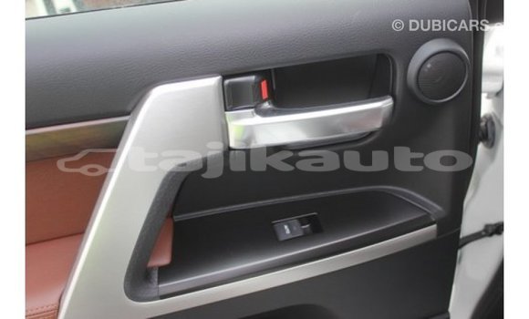 Buy Import Toyota Land Cruiser White Car in Import - Dubai in Dushanbe Buy Import Toyota Land Cruiser White Car in Import - Dubai in Dushanbe