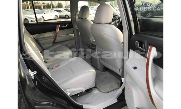Buy Import Toyota Highlander Black Car in Import - Dubai in Dushanbe Buy Import Toyota Highlander Black Car in Import - Dubai in Dushanbe
