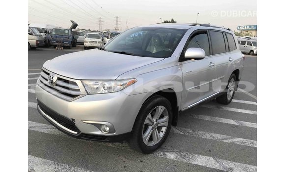 Buy Import Toyota Highlander Other Car in Import - Dubai in Dushanbe Buy Import Toyota Highlander Other Car in Import - Dubai in Dushanbe
