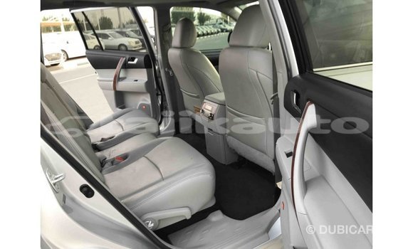 Buy Import Toyota Highlander Other Car in Import - Dubai in Dushanbe Buy Import Toyota Highlander Other Car in Import - Dubai in Dushanbe