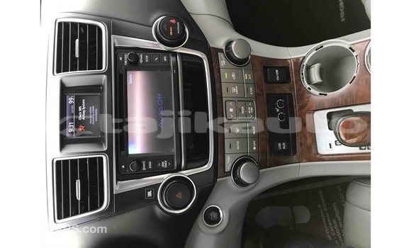 Buy Import Toyota Highlander Other Car in Import - Dubai in Dushanbe Buy Import Toyota Highlander Other Car in Import - Dubai in Dushanbe