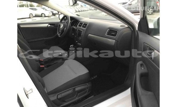 Buy Import Volkswagen Jetta White Car in Import - Dubai in Dushanbe Buy Import Volkswagen Jetta White Car in Import - Dubai in Dushanbe