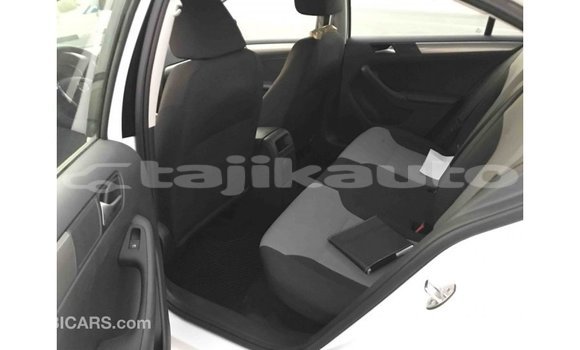Buy Import Volkswagen Jetta White Car in Import - Dubai in Dushanbe Buy Import Volkswagen Jetta White Car in Import - Dubai in Dushanbe