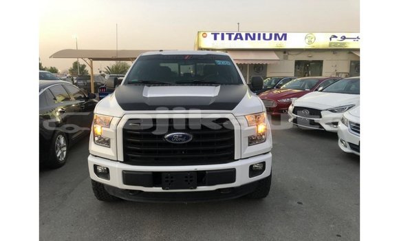Buy Import Ford V8 White Car in Import - Dubai in Dushanbe Buy Import Ford V8 White Car in Import - Dubai in Dushanbe