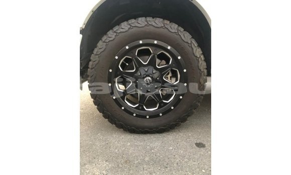 Buy Import Ford V8 White Car in Import - Dubai in Dushanbe Buy Import Ford V8 White Car in Import - Dubai in Dushanbe