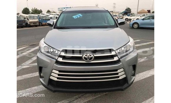Buy Import Toyota Highlander Other Car in Import - Dubai in Dushanbe Buy Import Toyota Highlander Other Car in Import - Dubai in Dushanbe