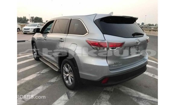 Buy Import Toyota Highlander Other Car in Import - Dubai in Dushanbe Buy Import Toyota Highlander Other Car in Import - Dubai in Dushanbe