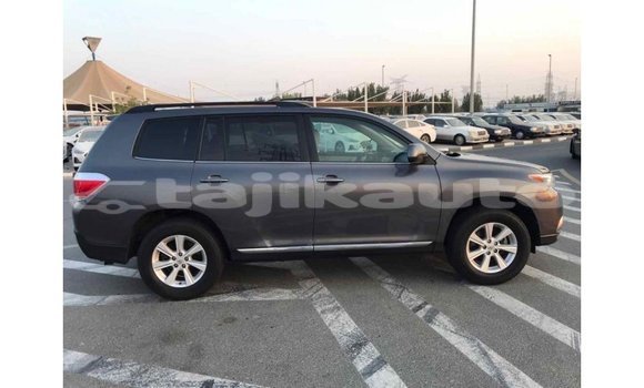 Buy Import Toyota Highlander Other Car in Import - Dubai in Dushanbe Buy Import Toyota Highlander Other Car in Import - Dubai in Dushanbe