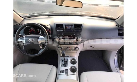 Buy Import Toyota Highlander Other Car in Import - Dubai in Dushanbe Buy Import Toyota Highlander Other Car in Import - Dubai in Dushanbe