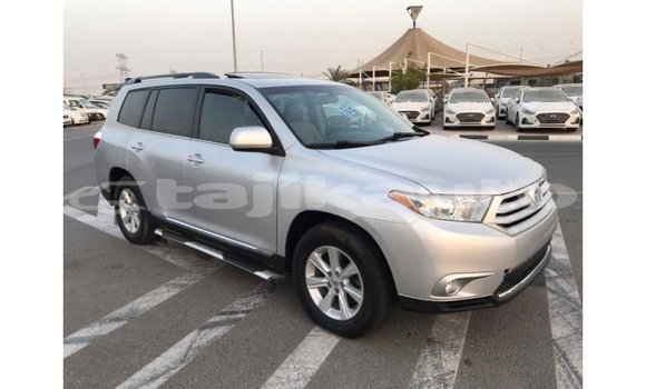 Buy Import Toyota Highlander Other Car in Import - Dubai in Dushanbe Buy Import Toyota Highlander Other Car in Import - Dubai in Dushanbe