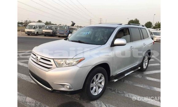 Buy Import Toyota Highlander Other Car in Import - Dubai in Dushanbe Buy Import Toyota Highlander Other Car in Import - Dubai in Dushanbe