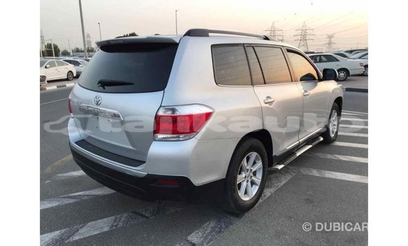 Buy Import Toyota Highlander Other Car in Import - Dubai in Dushanbe Buy Import Toyota Highlander Other Car in Import - Dubai in Dushanbe