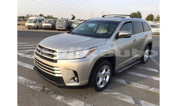 Buy Import Toyota Highlander Beige Car in Import - Dubai in Dushanbe Buy Import Toyota Highlander Beige Car in Import - Dubai in Dushanbe