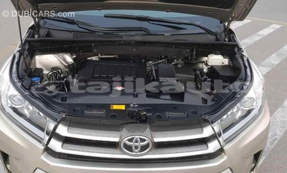 Buy Import Toyota Highlander Beige Car in Import - Dubai in Dushanbe Buy Import Toyota Highlander Beige Car in Import - Dubai in Dushanbe