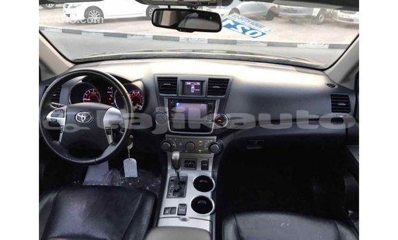 Buy Import Toyota Highlander Black Car in Import - Dubai in Dushanbe Buy Import Toyota Highlander Black Car in Import - Dubai in Dushanbe