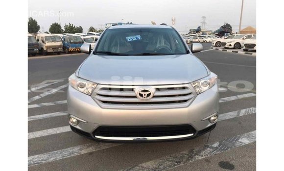 Buy Import Toyota Highlander Other Car in Import - Dubai in Dushanbe Buy Import Toyota Highlander Other Car in Import - Dubai in Dushanbe