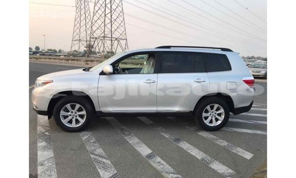 Buy Import Toyota Highlander Other Car in Import - Dubai in Dushanbe Buy Import Toyota Highlander Other Car in Import - Dubai in Dushanbe